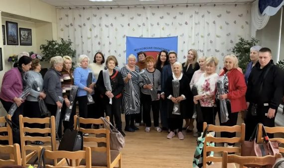 Нотариусы Подмосковья оказали бесплатную юридическую помощь для старшего поколения