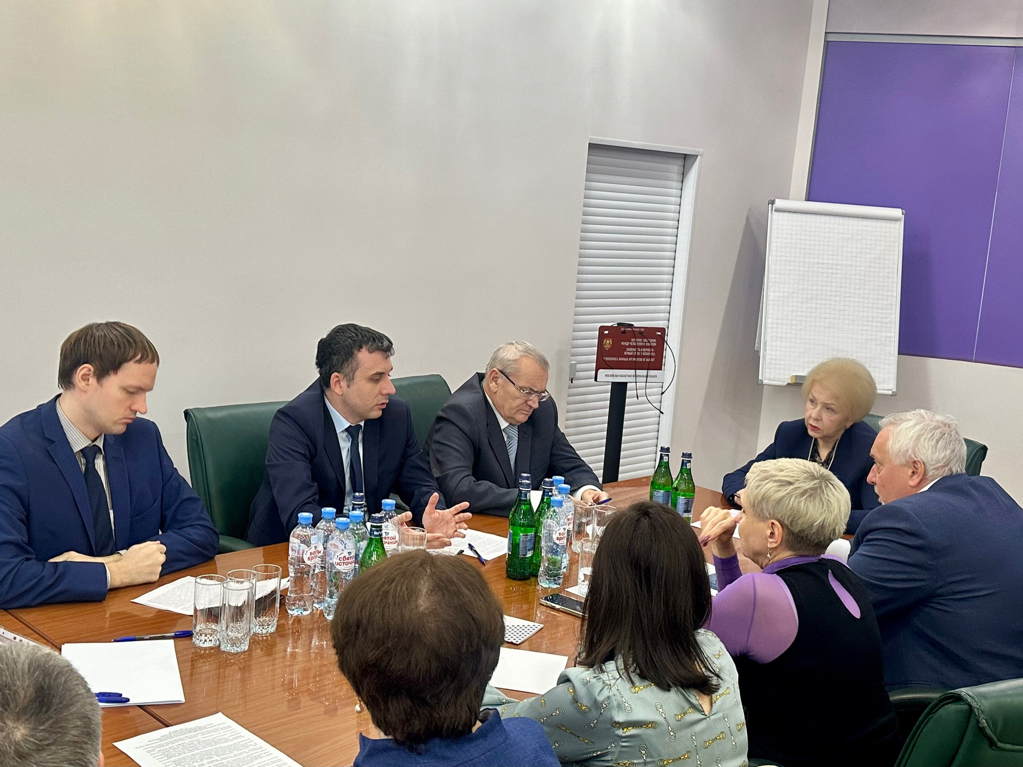 Круглый стол с представителями Московского областного отделения Ассоциации юристов России"