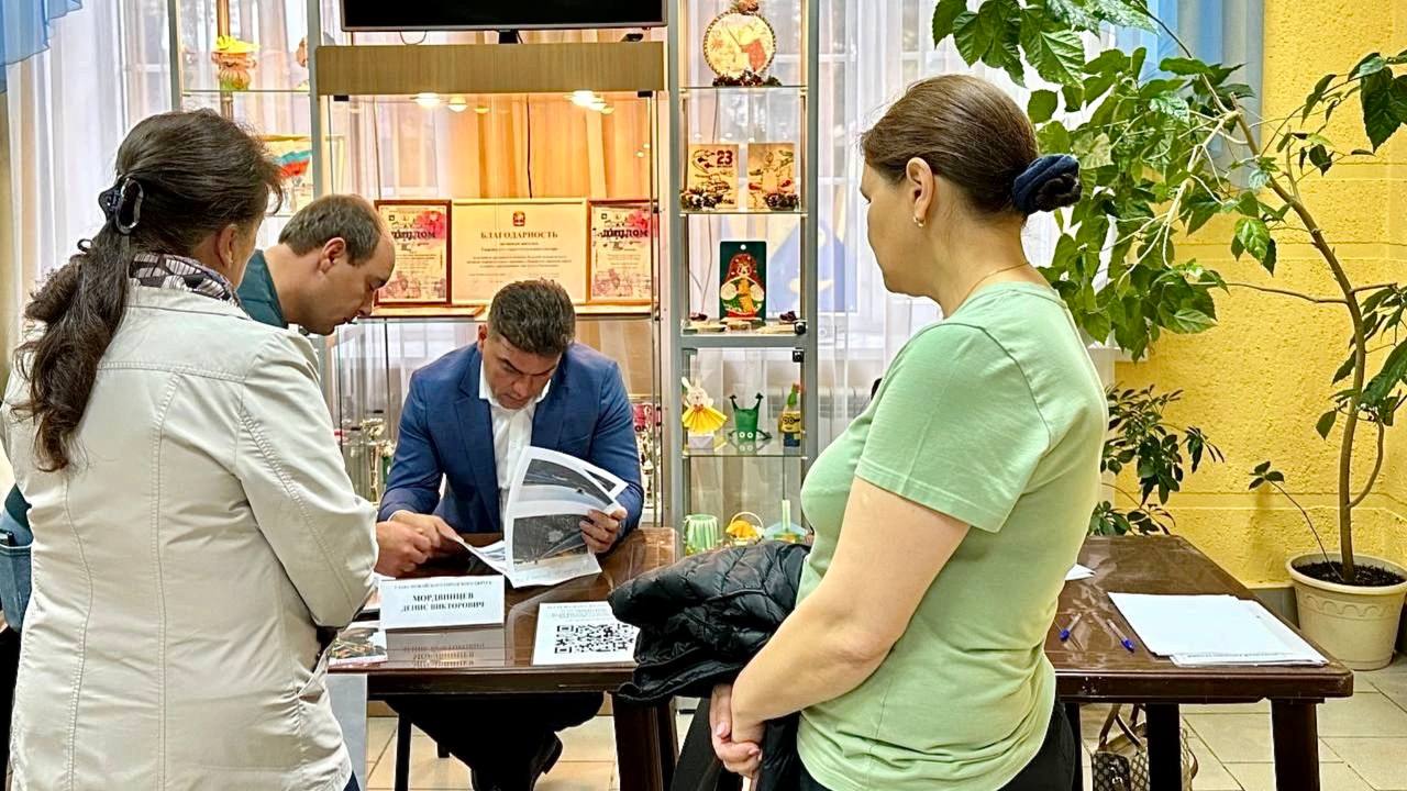 Капитанова Мария Владимировна приняла участие во встрече с населением в формате «Выездной администрации»"