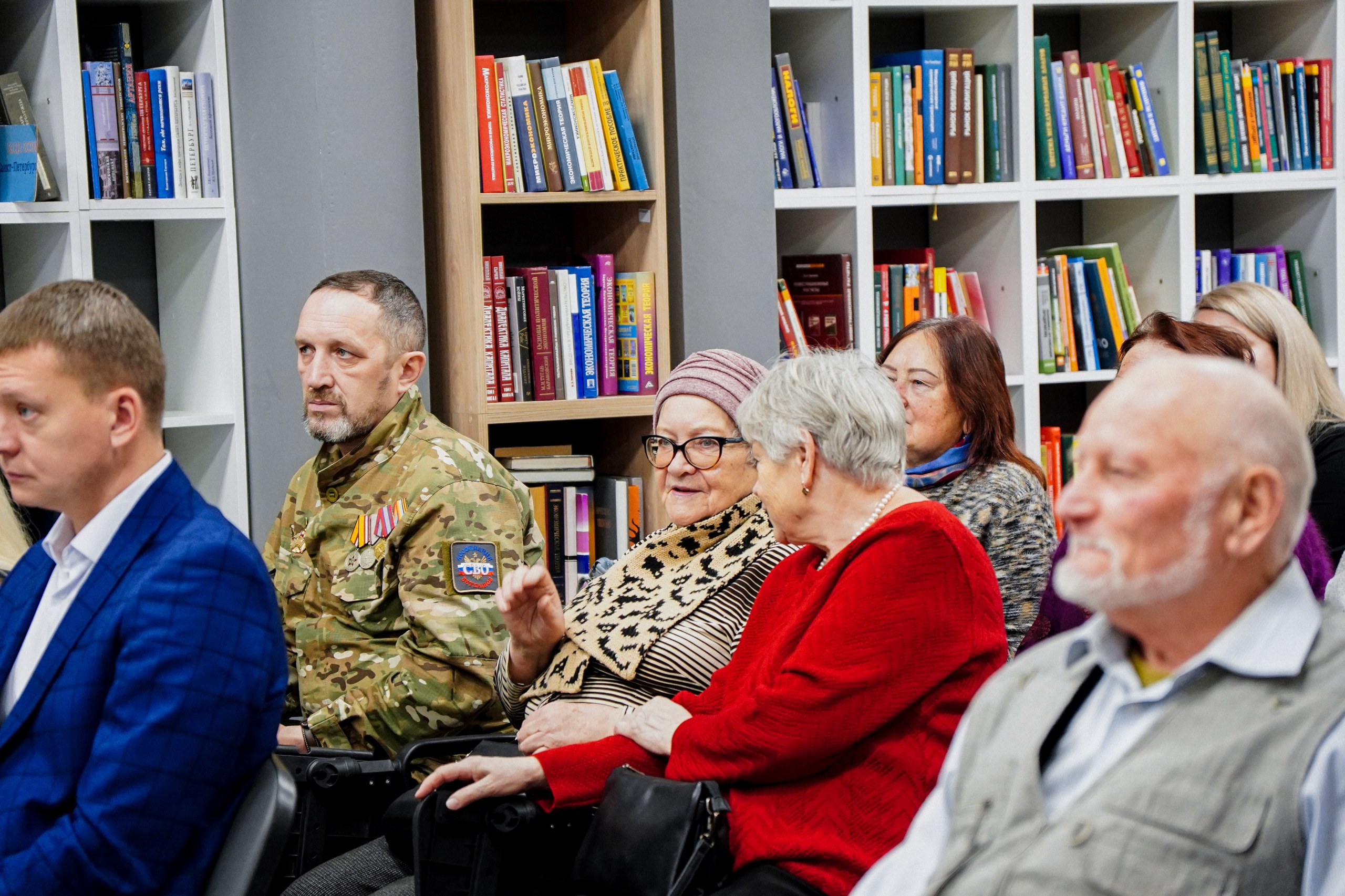 В Шатуре прошла встреча жителей на тему: «Безопасность при сделках с недвижимостью, мошенничество в сфере недвижимости, меры предосторожности, способы решения»"